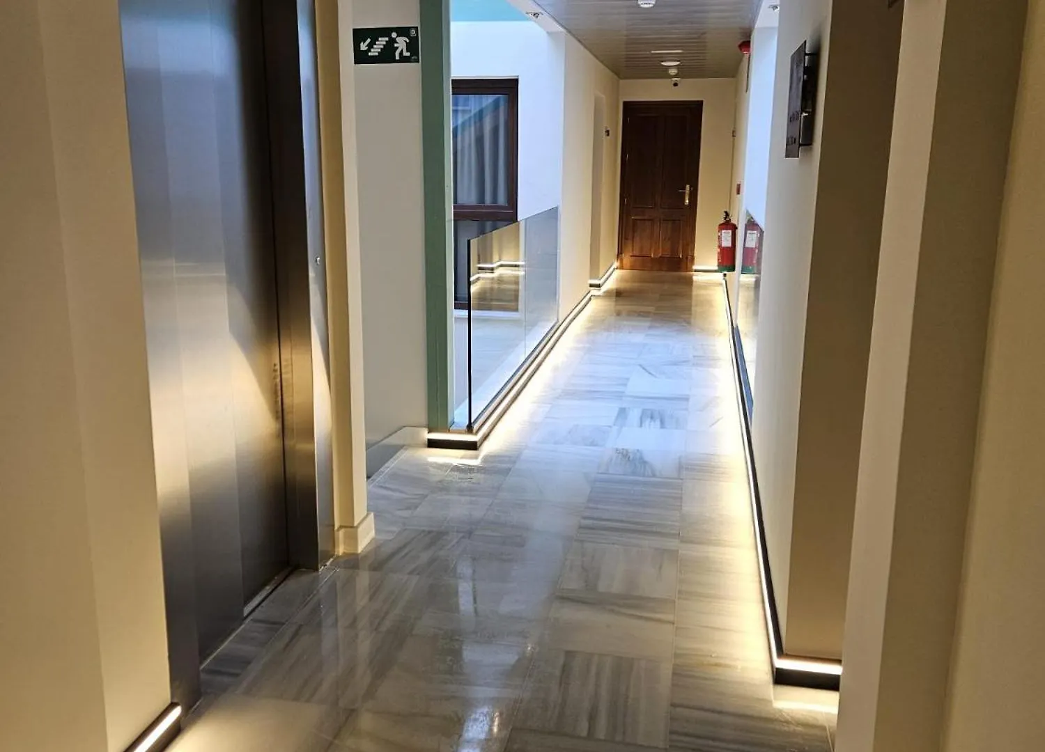 Hotel Yit Casa Grande 헤레스 4*,