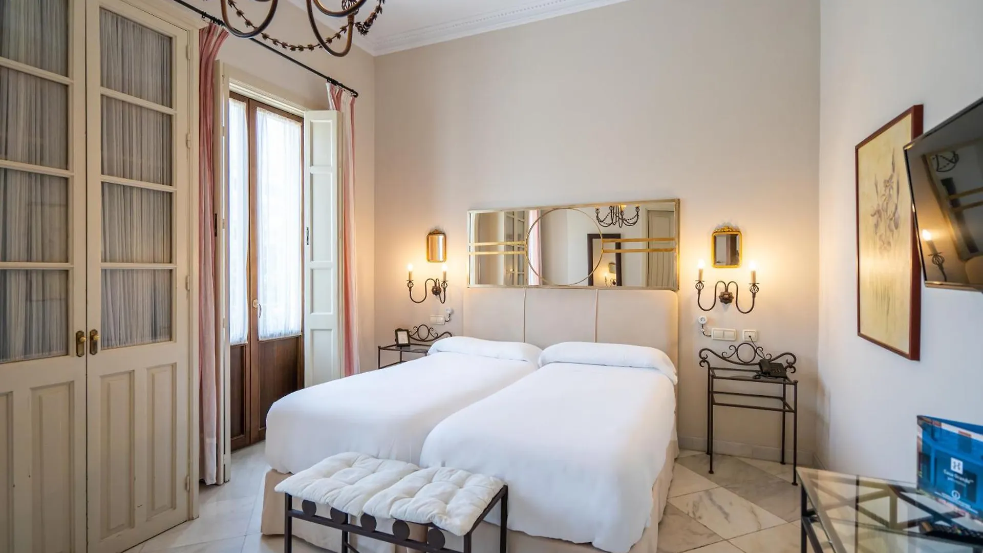Hotel Yit Casa Grande 헤레스